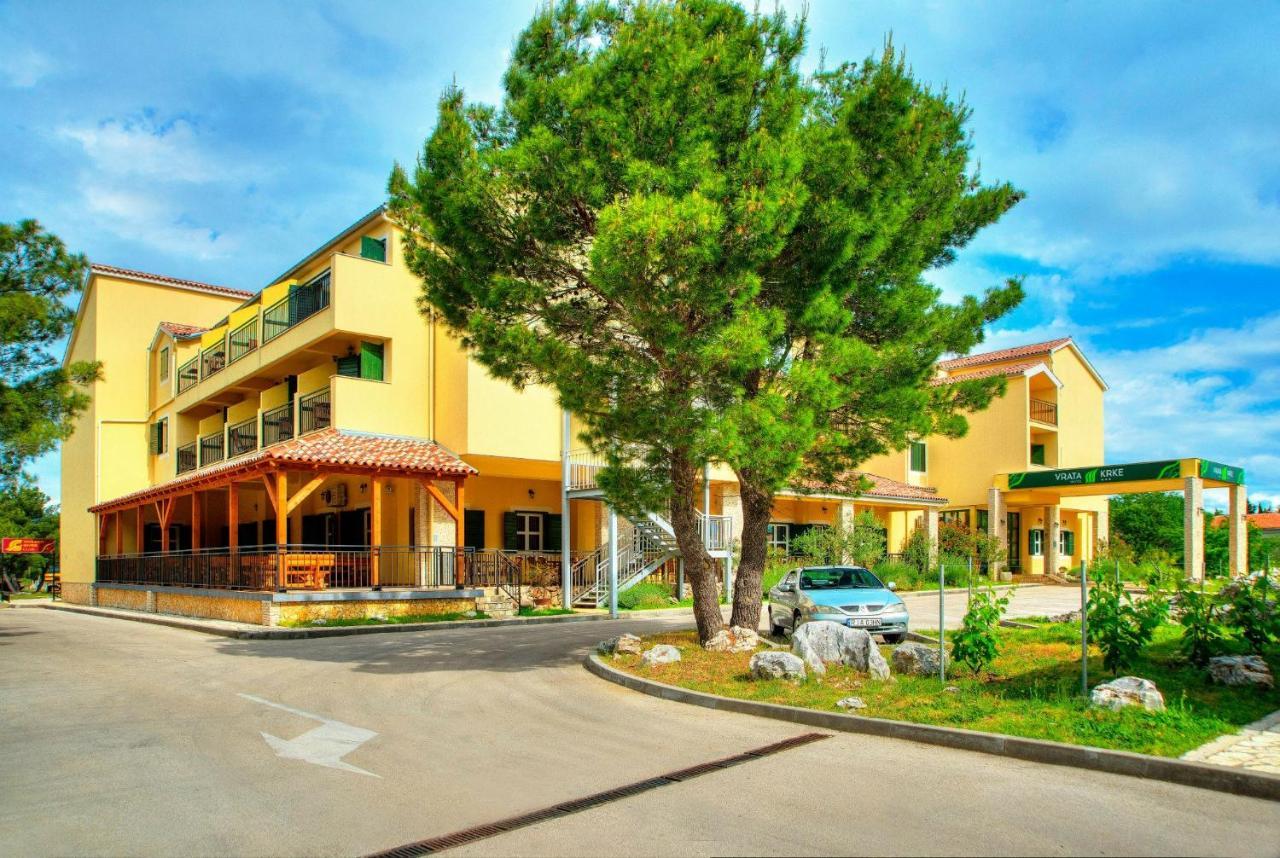 Hotel Vrata Krke Lozovac Kültér fotó