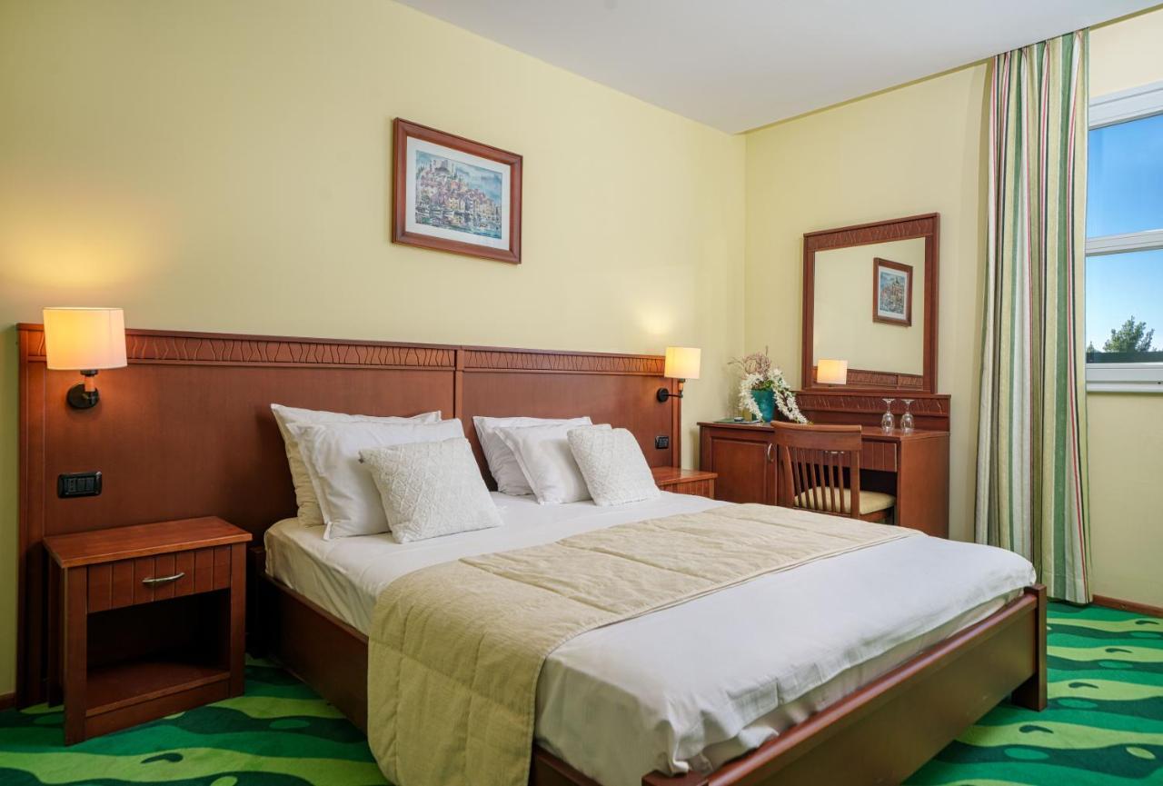 Hotel Vrata Krke Lozovac Kültér fotó
