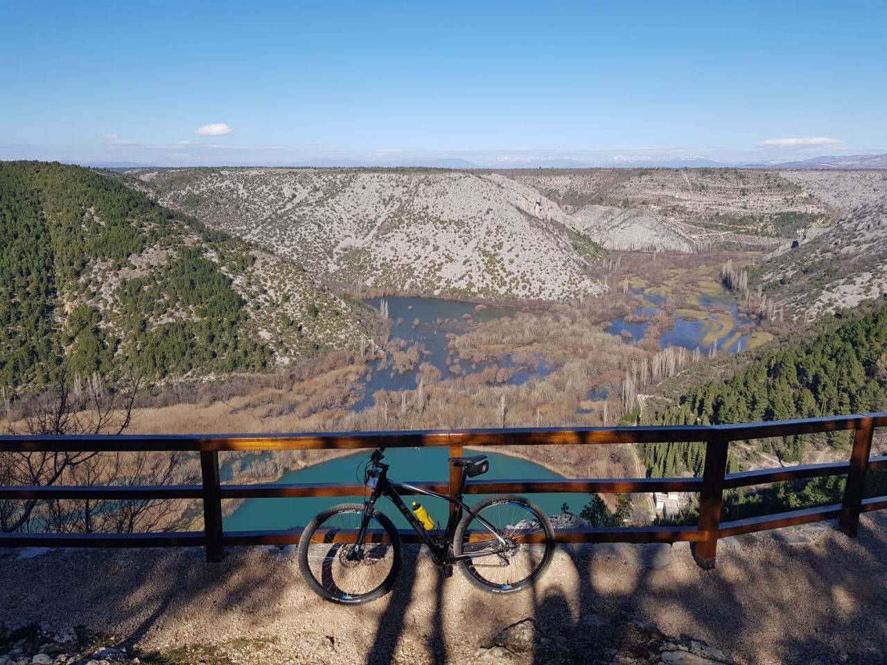 Hotel Vrata Krke Lozovac Kültér fotó